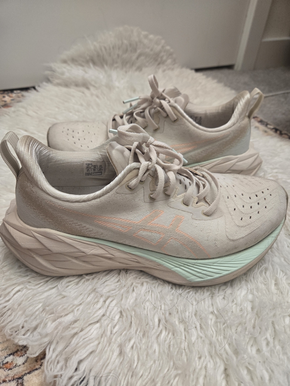 Asics Novablast 4 Women's Running Shoes in Light Pink with Mint Accent